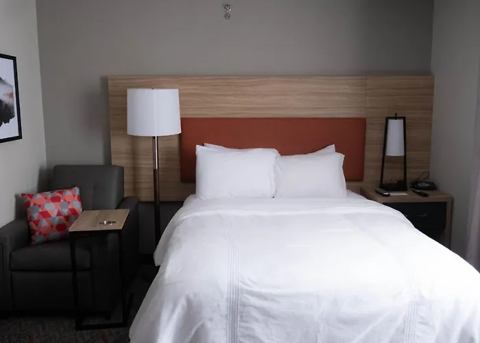 Candlewood By Ihg Hotel 2*