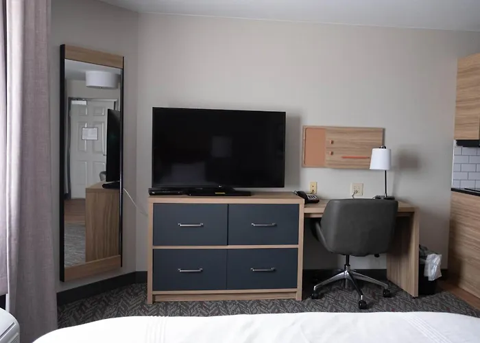 Candlewood By Ihg Sheridan