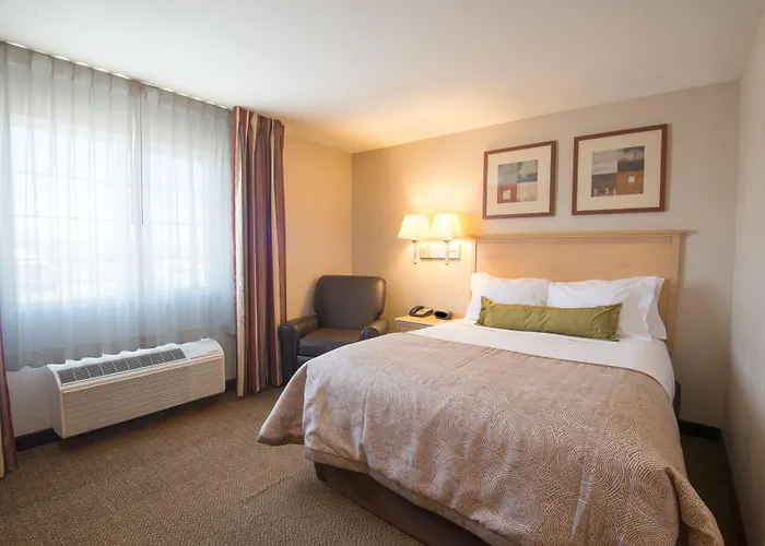 Candlewood By Ihg 2*