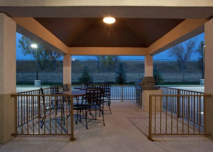 Candlewood By Ihg Hotel