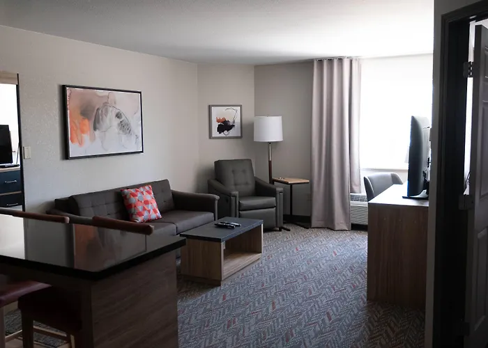 Hotel Candlewood By Ihg 2*