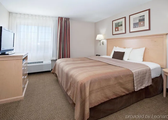 Hotel Candlewood By Ihg 2*